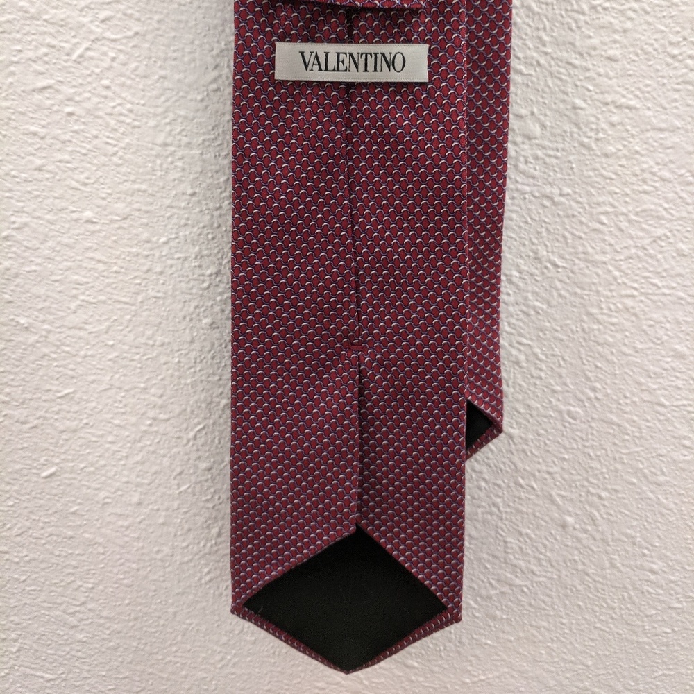 Valentino Slim Burgundy Tie in New Condition